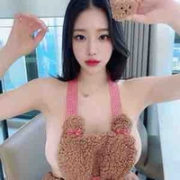 Tuyết(Gái đếm)