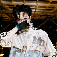 quang Hùng