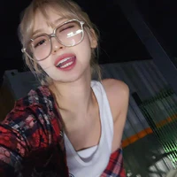 Kim Chaewon