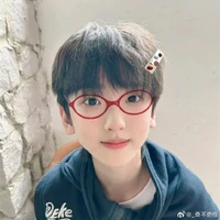 Tả Kỳ Hàm lúc nhỏ