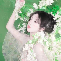 Vương Lam Tuyết (nu9)