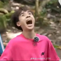 Hùng