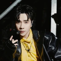 quang hùng
