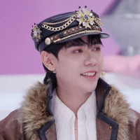 quang hùng