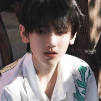 Tả Kì Hàm/