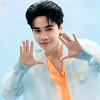 Lê Quang Hùng (Phone )