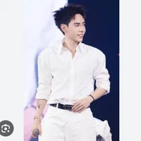 Nguyễn Quang Hùng(cậu cả)
