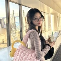 _Thảo Vy_