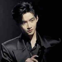 Huỳnh Hoàng Hùng - Hùng Huỳnh