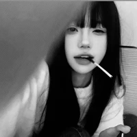 Tần Tuyết Linh Chi