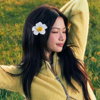 Nguyễn Lê Ngọc Ánh Sáng - Ánh Sáng AZA