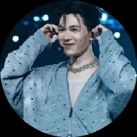 Atus -Ba nhỏ Hiếu + T/g