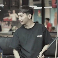 Phạm Vũ Hoài Nam // Red