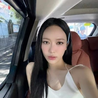 Nhi