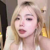 Cloudyy [con tg làm em họ của Yong]