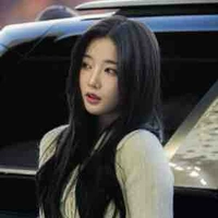 Kim Yooyeon-Nàng