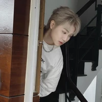 Người cầm đầu câu truyện