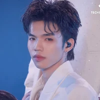 Lê Bin Thế Vĩ ✨Lezii