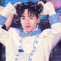 Lê quang hùng