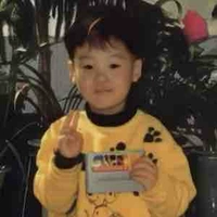 Min YoonGi_lúc nhỏ 