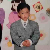 Kim SeokJin_lúc nhỏ