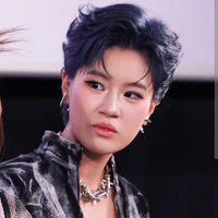 Nguyễn Diệu Huyền - Pháo