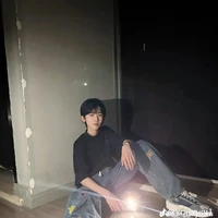 Tả Kỳ Hàm_cậu