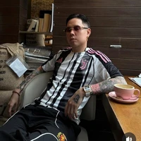 Bùi Thế Anh [Andree Right Hand]