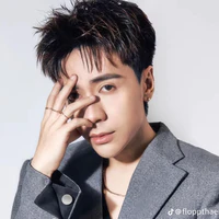 Quang Hùng