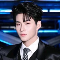 Huỳnh hoàng hùng