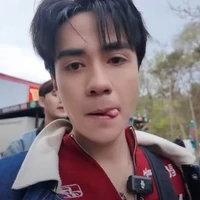 Hùng mã tấu