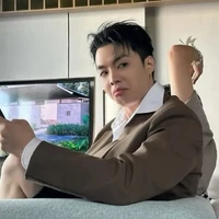 Nề Gái