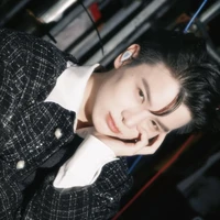 Con ghẻ của bar Ngân má Chun