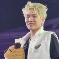 hoàng đức duy