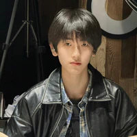 Tả Kỳ Hàm 
