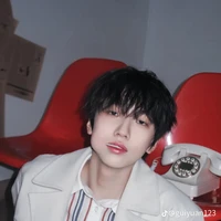 Nhiếp Vĩ Thần