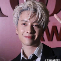 TRẦN PHONG HÀO(NICKY)