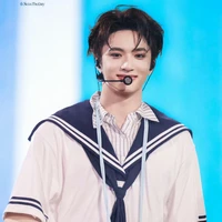 Lưu Diệu Văn - Hắn