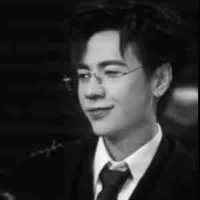 Lê Quang Hùng 