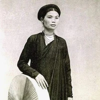 Đỗ Linh Lê - Bà 7