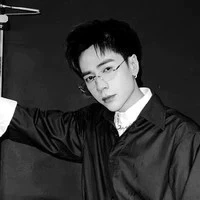 đàn em của Hùng