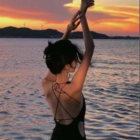 Hàn Tuyết - cô ta