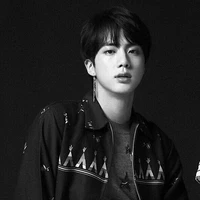 Jin-ba Tae( chồng nhỏ Kim tổng)