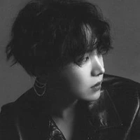 Hoseok(J-hope)- bsĩ