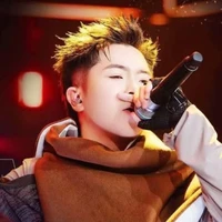 Nguyễn Xuân Bách_Mason Nguyễn-2000