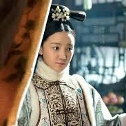 Nô tỳ thân cận của Hoàng Hậu