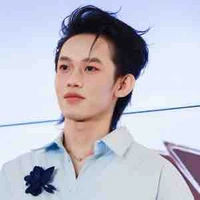 Kay Trần 🦊
