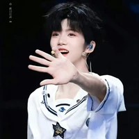 Trương Hàm Thụy(bff Hàm/y)