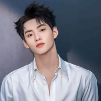 hùng huỳnh -HHH