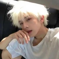 Phạm Kim Tú( ba Lou+ Trúc)